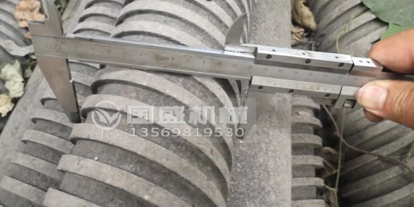 選礦專用螺旋篩分機(jī) 選礦專用螺旋篩分機(jī)