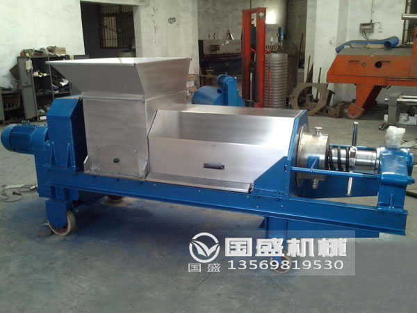螺旋壓榨機(jī)運(yùn)行 螺旋壓榨機(jī)運(yùn)行
