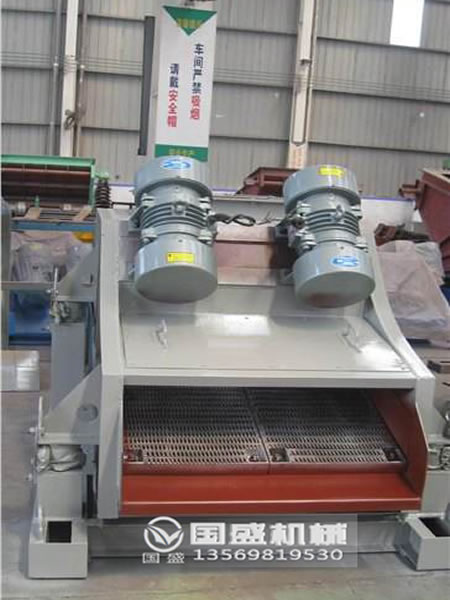 大型礦用振動(dòng)篩 大型礦用振動(dòng)篩